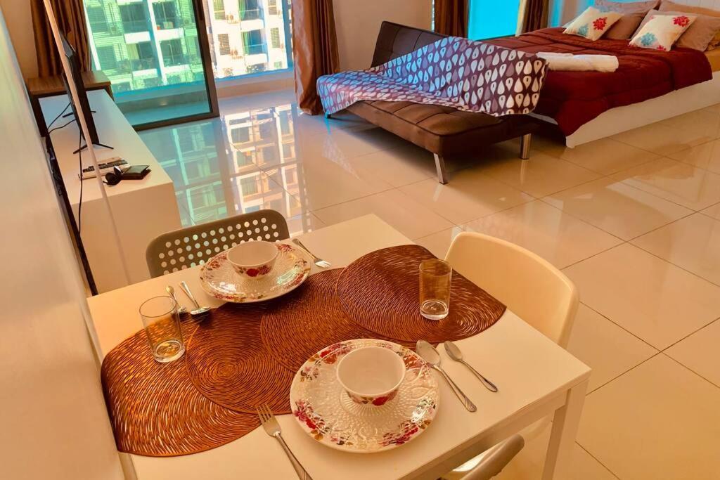 Cosy Studio Netflix Selfcheckin Cyberjaya 2 Экстерьер фото