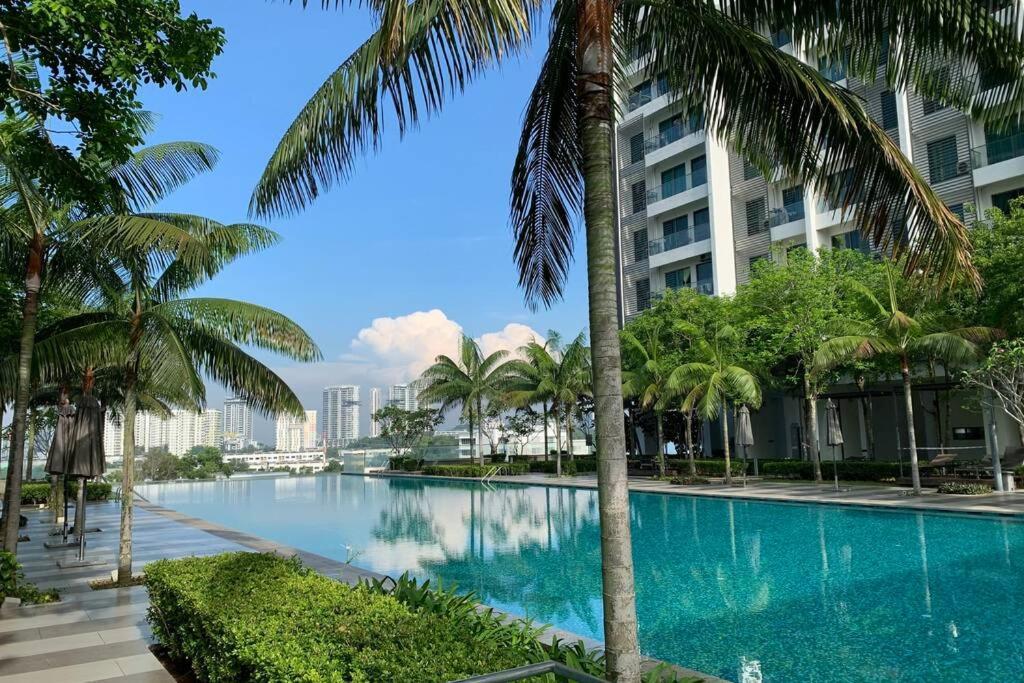 Cosy Studio Netflix Selfcheckin Cyberjaya 2 Экстерьер фото