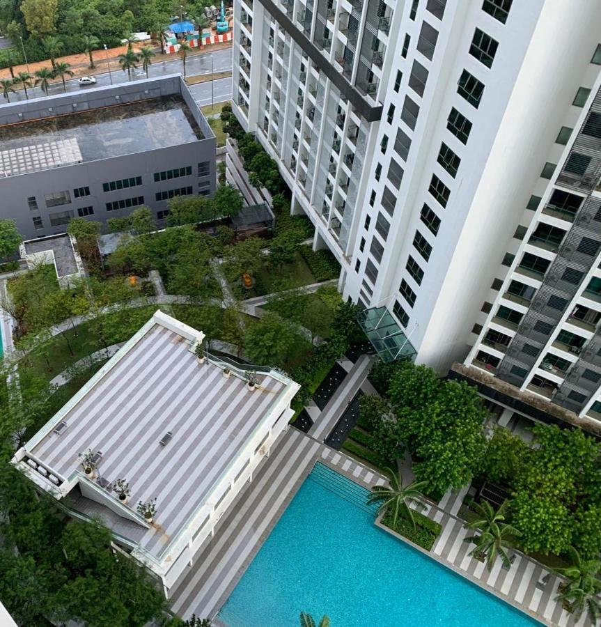 Cosy Studio Netflix Selfcheckin Cyberjaya 2 Экстерьер фото